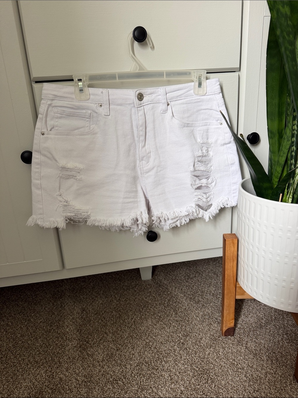 White Distressed Frayed Hem Women's Denim Shorts